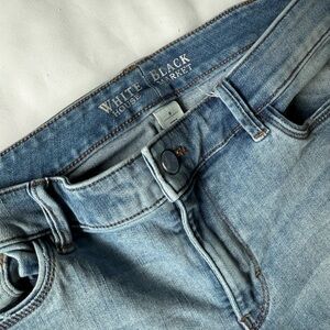 White House Black Market Light Wash Crop Jeans